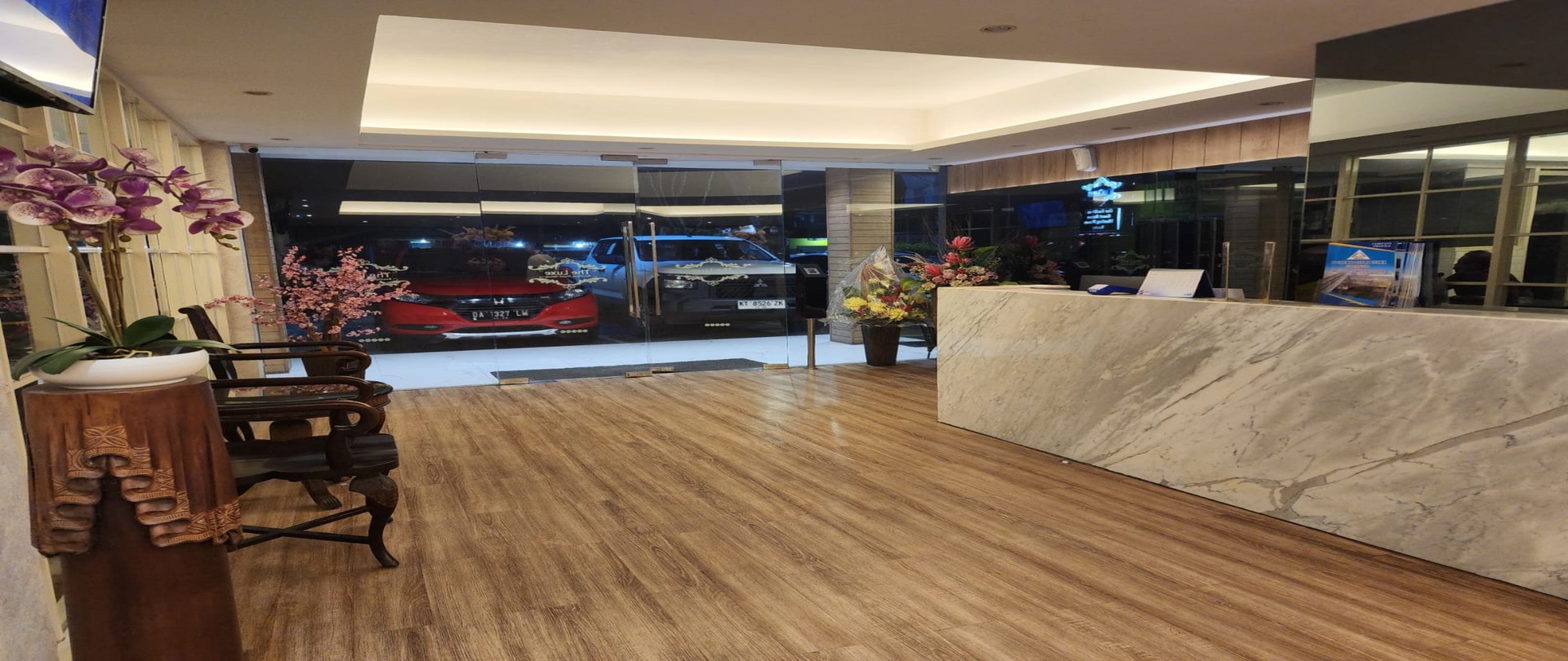 Lobby The Luxe Guest House Sudirman Balikpapan